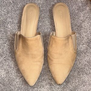 Jenni Kayne Beige Pointed Mules